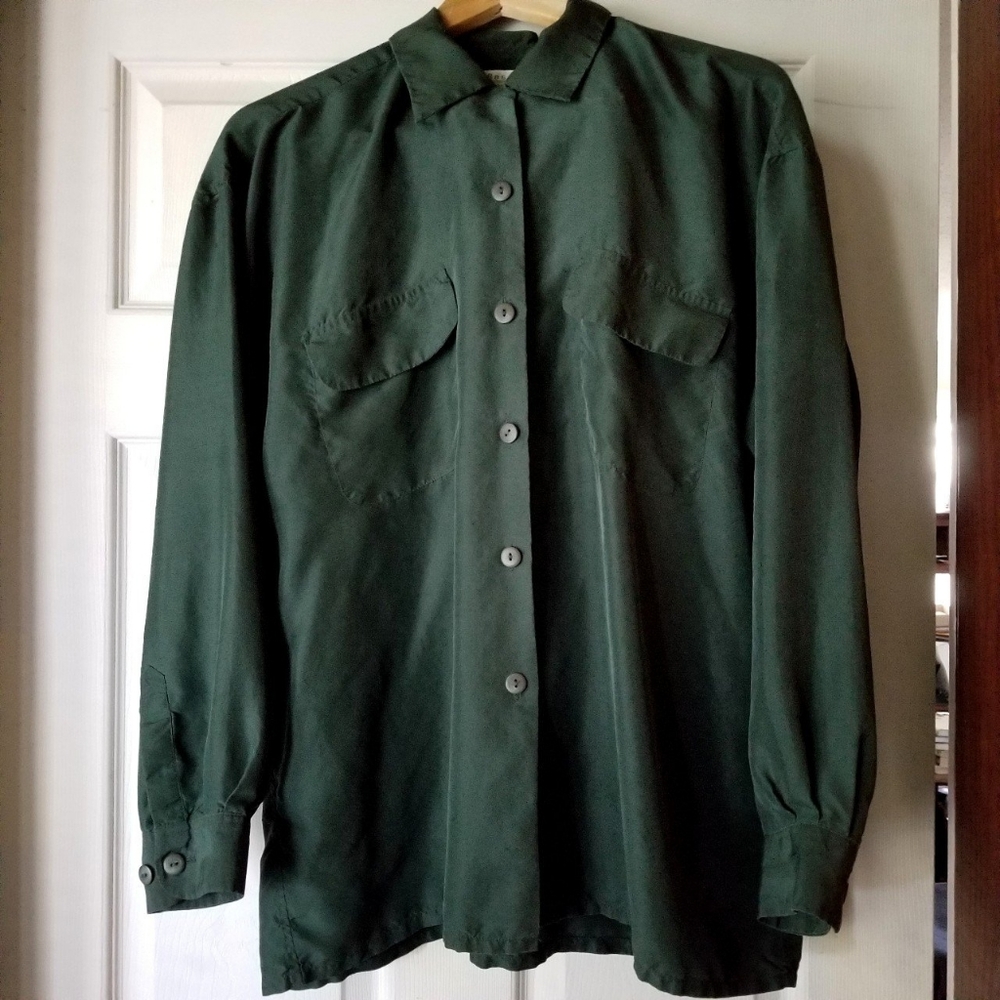 100 Silk longsleeve button down up collared dark